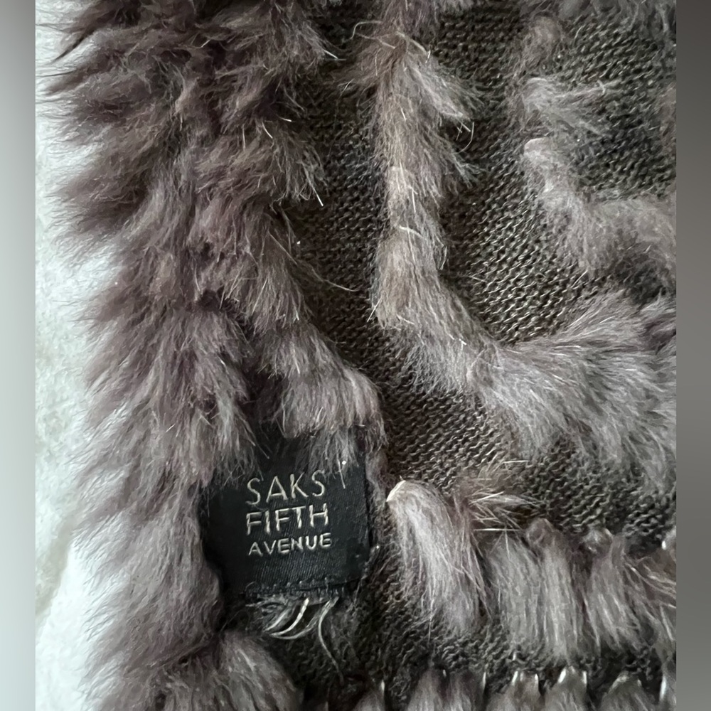 Fur Scarf - Picture 2 of 4